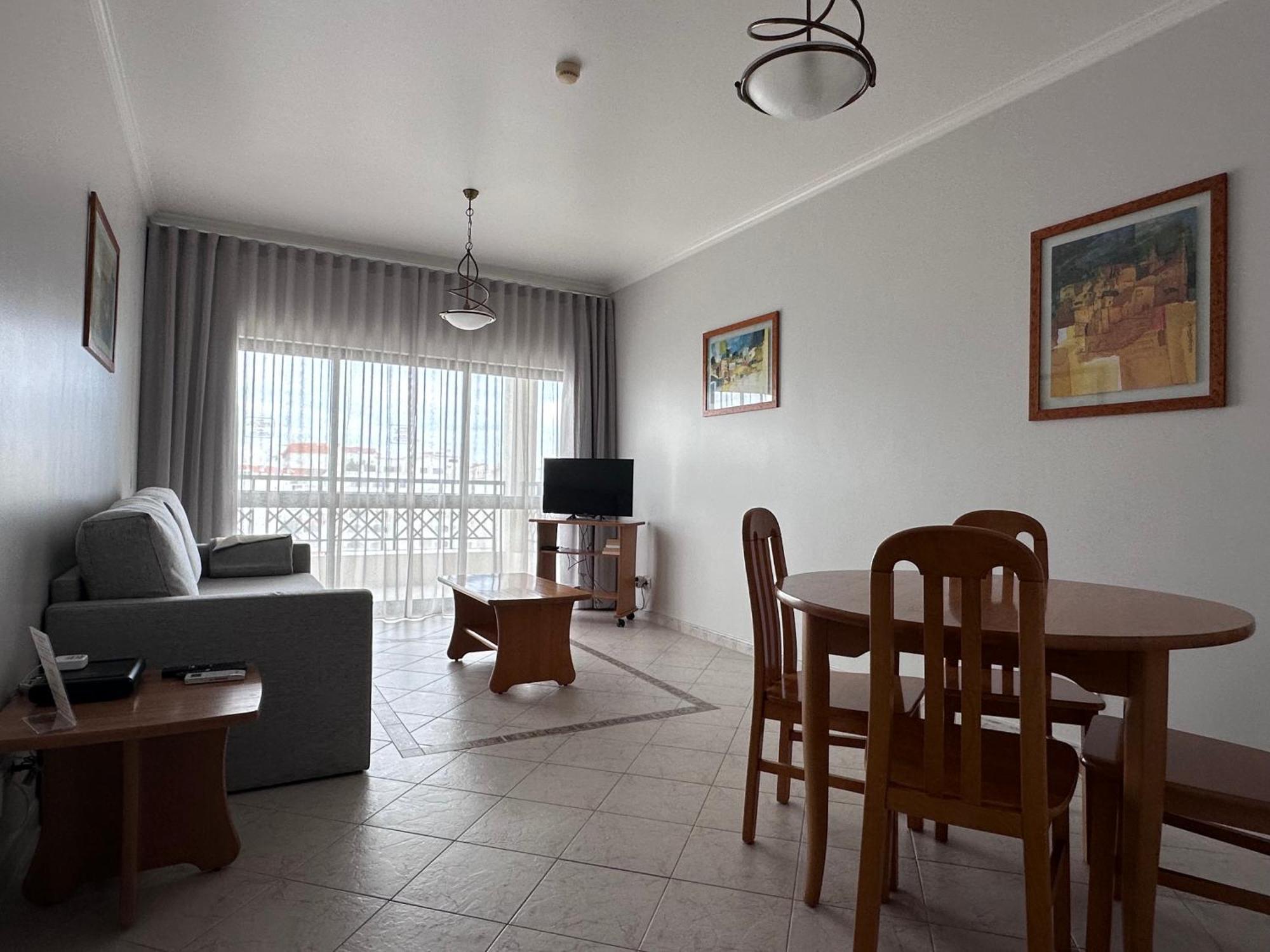 Sunset Haven In Albufeira - Short Walk To Oldtown Apartment Exterior photo