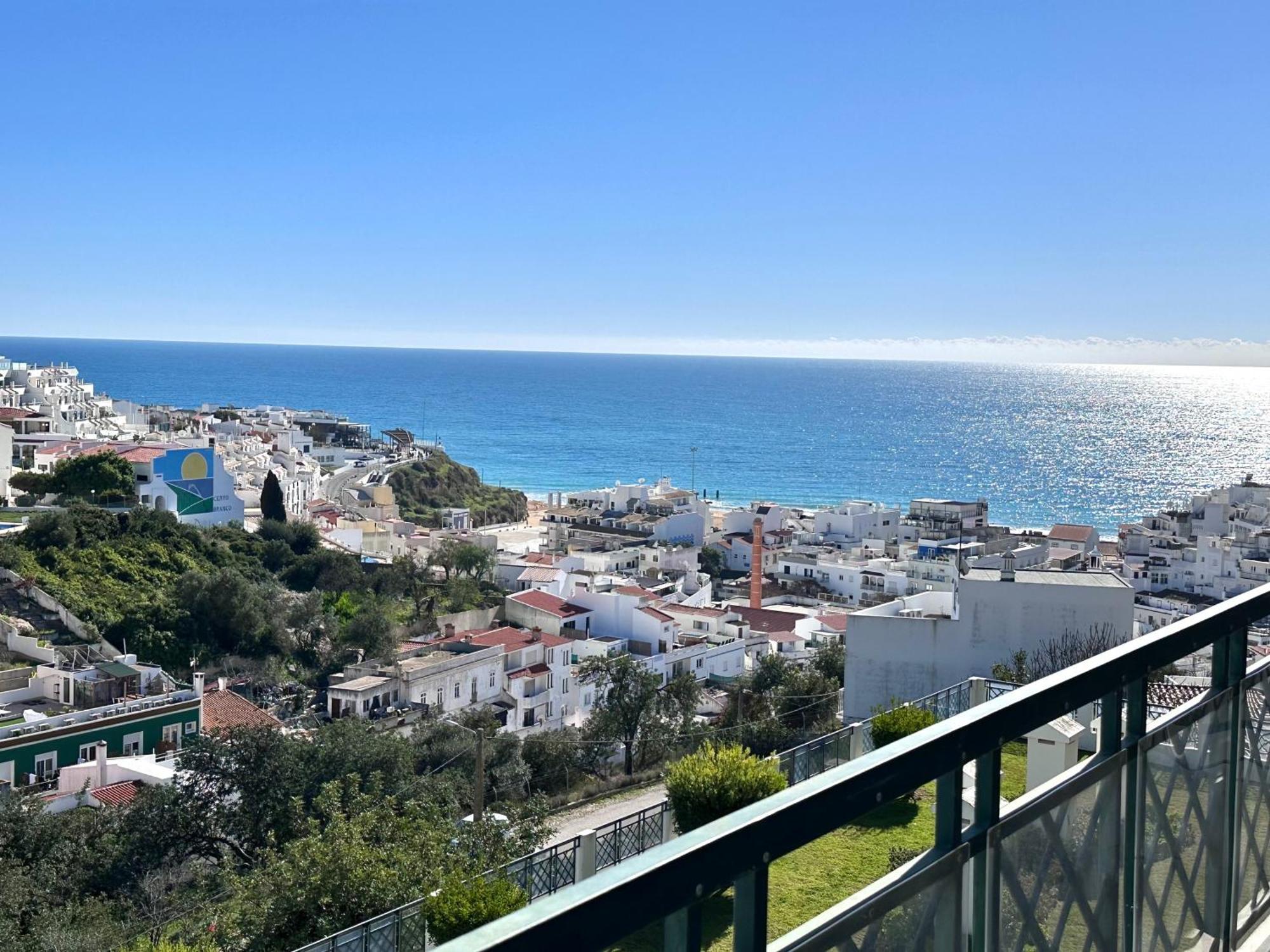 Sunset Haven In Albufeira - Short Walk To Oldtown Apartment Exterior photo
